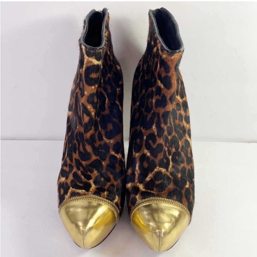 MICHAEL Michael Kors Animal Print Booties (7.5)